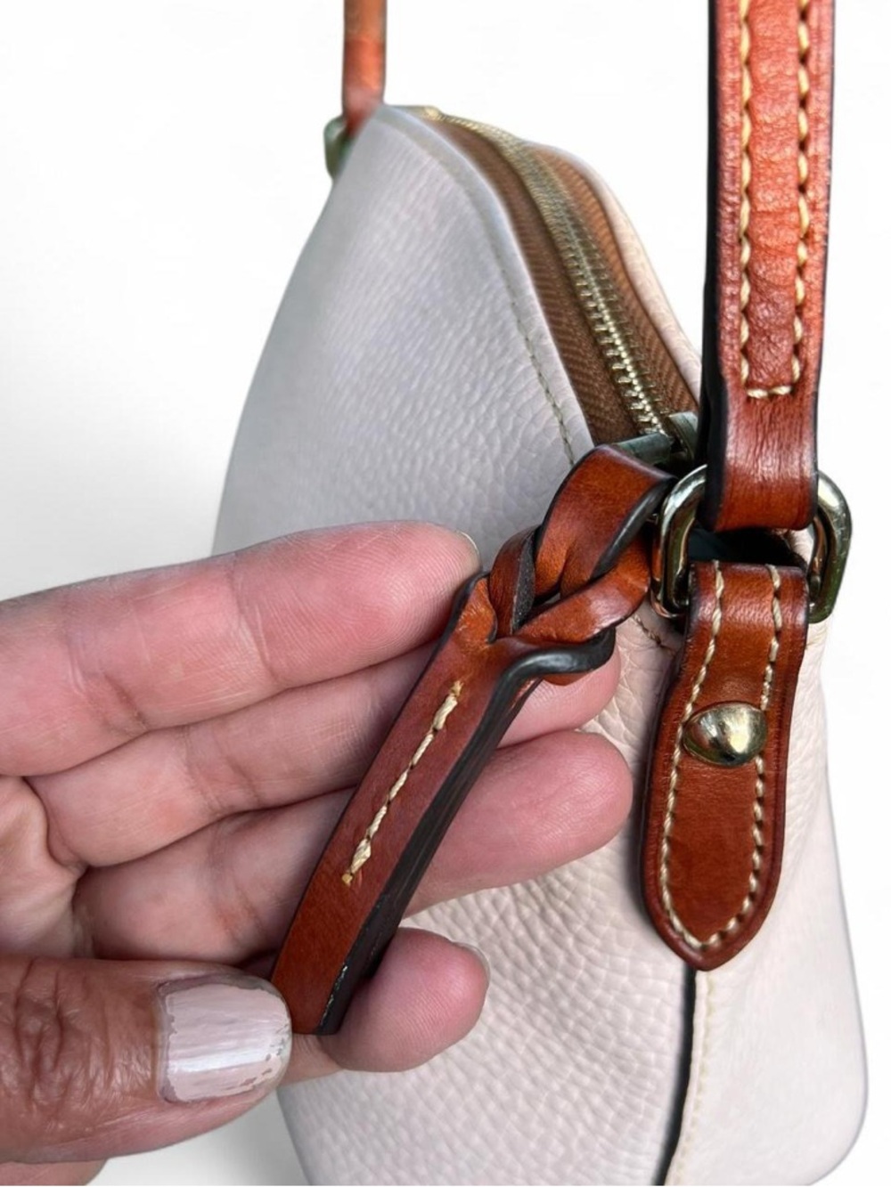 Dooney & Bourke pale pink - Picture 6 of 10